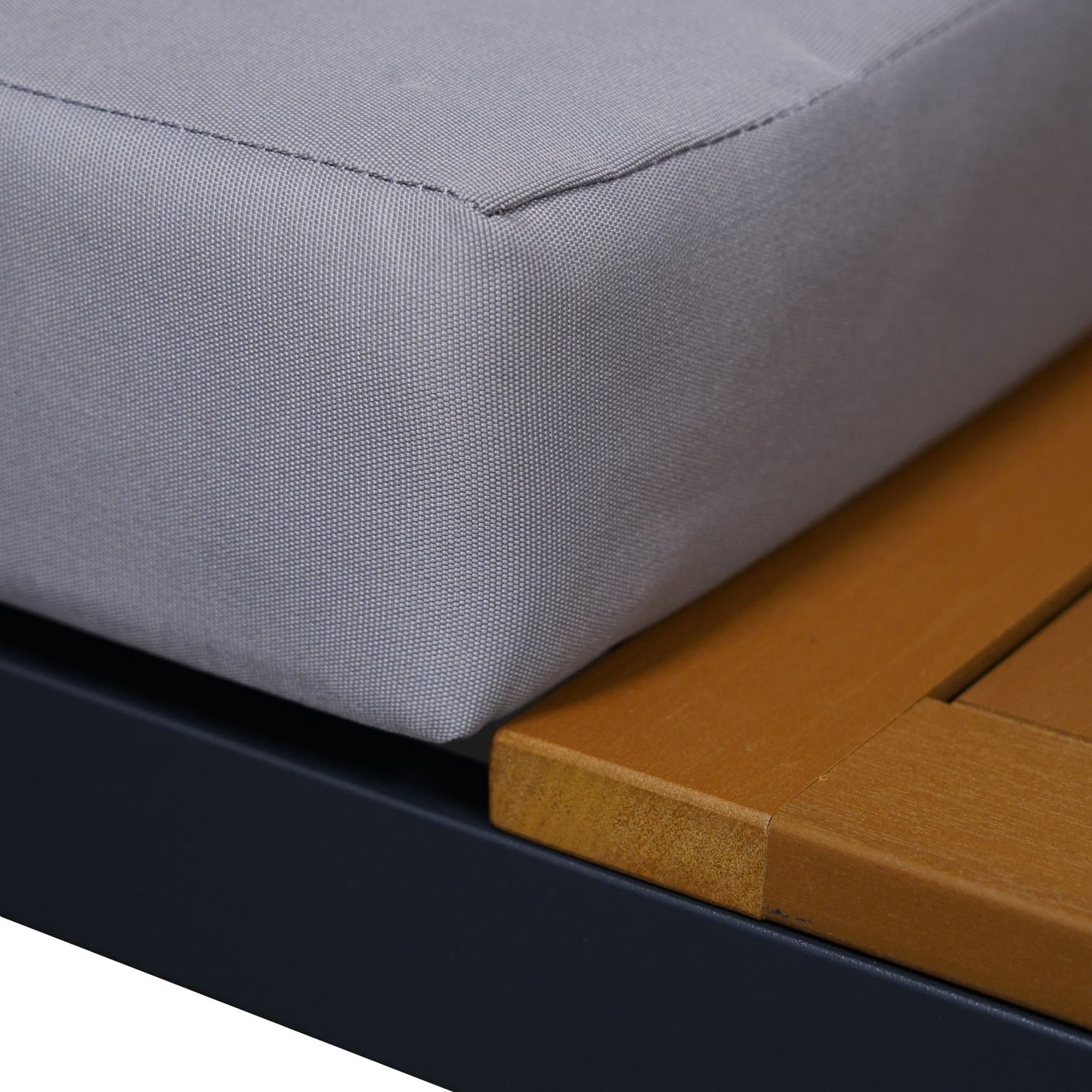 Set Exterior de Sillón en L + Mesa Saigon