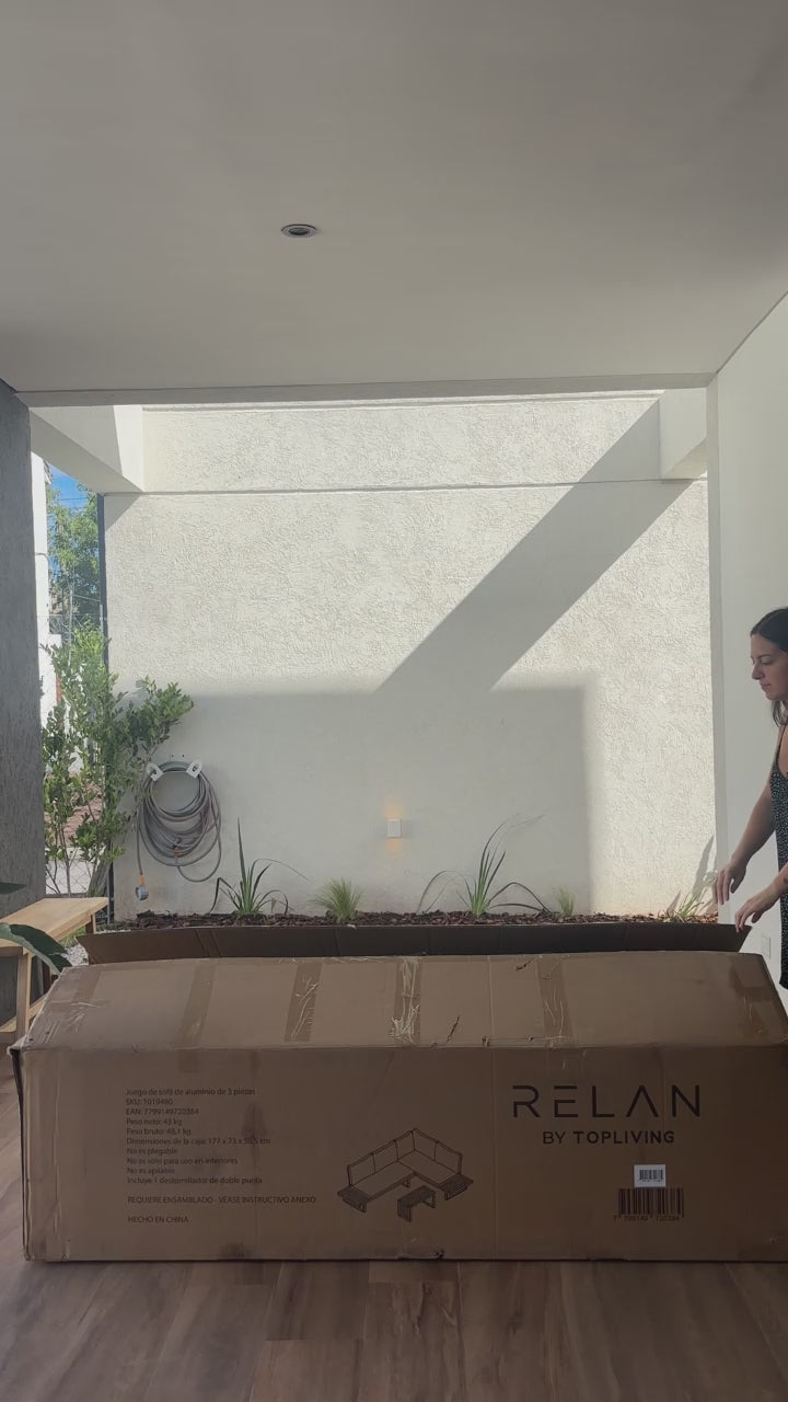 Set Exterior de Sillón en L + Mesa Saigon