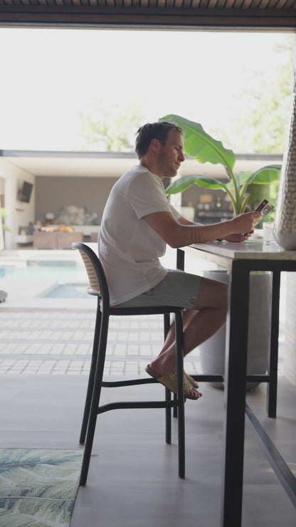 Banqueta Alta Batanga Símil Ratán