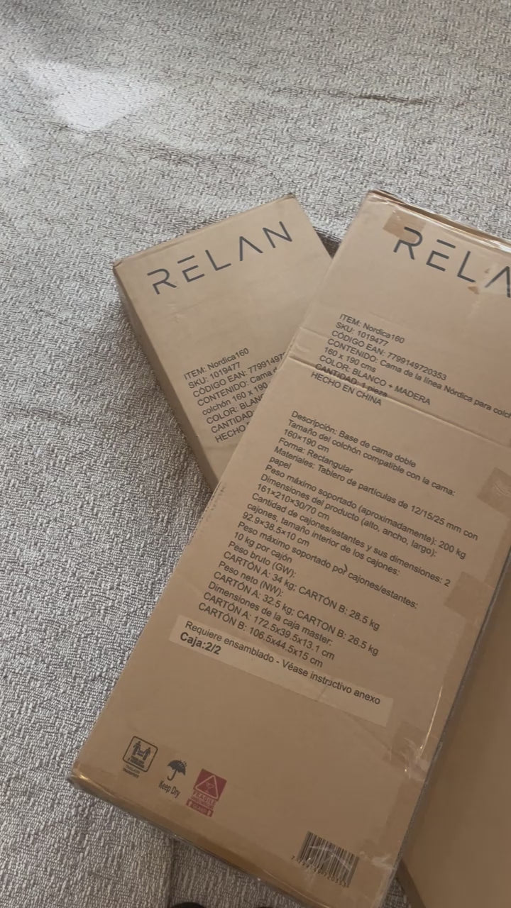 Cama Queen Nórdica con Cajones